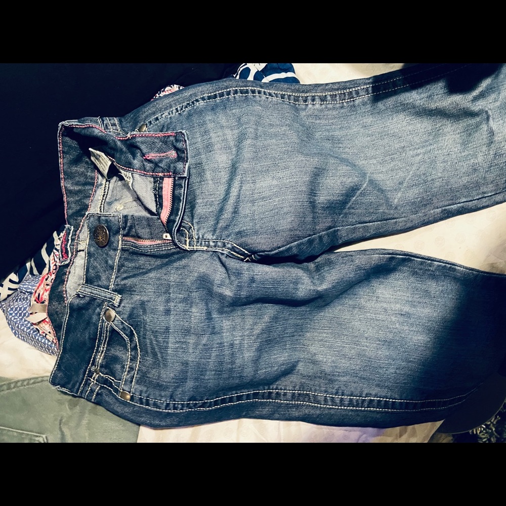 Premium patch wranglers